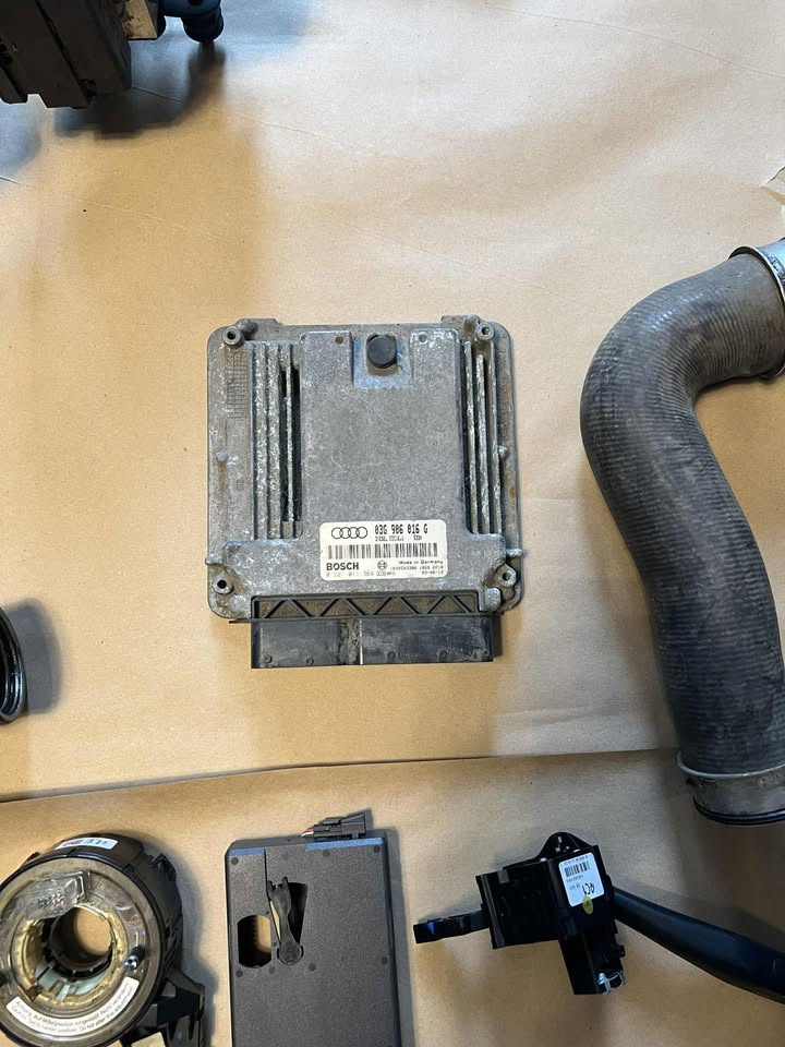 Díly na Audi A3 8P 2.TDI 16v BKD - 3