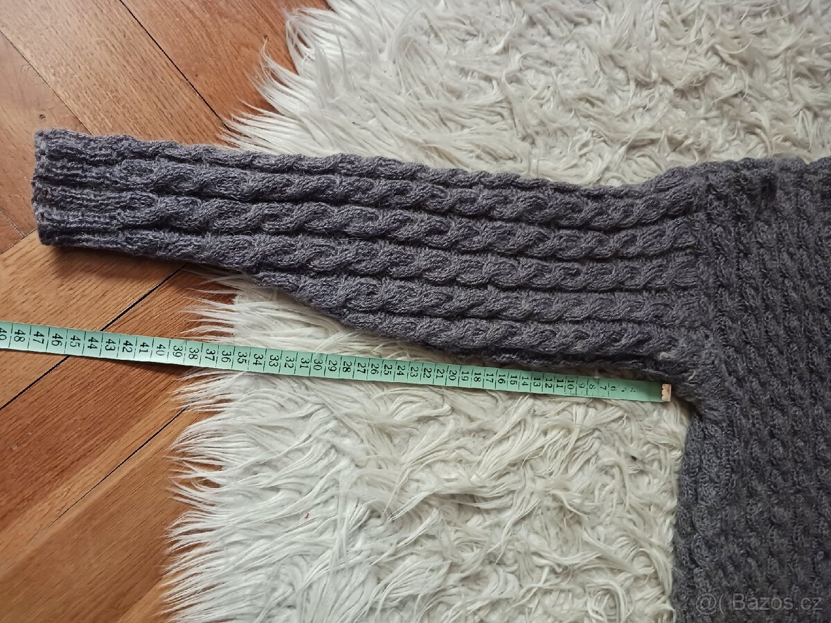 Ručně pletený svetr - 3
