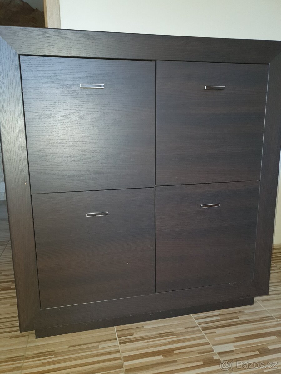 Prodám komody, skříně - 3