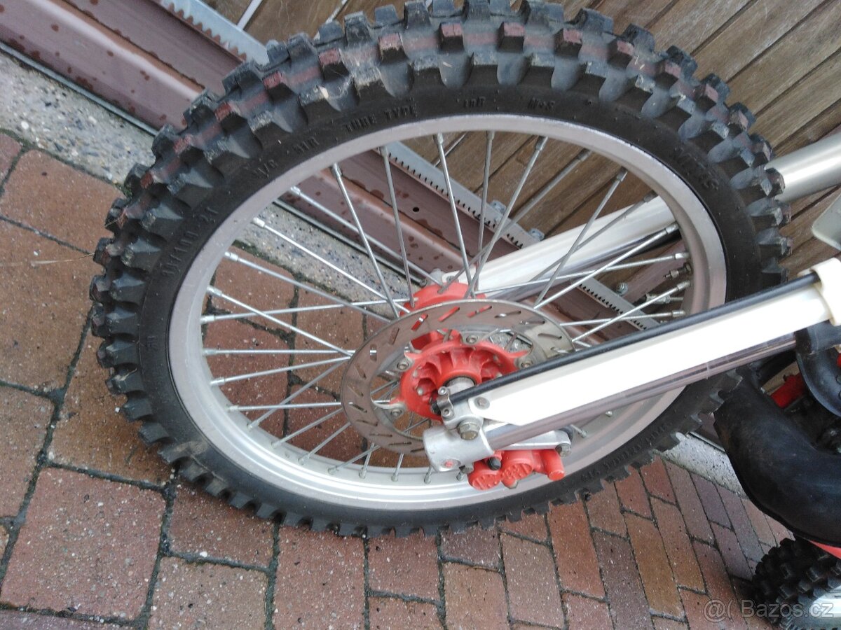 Ktm 250 gs soutezni