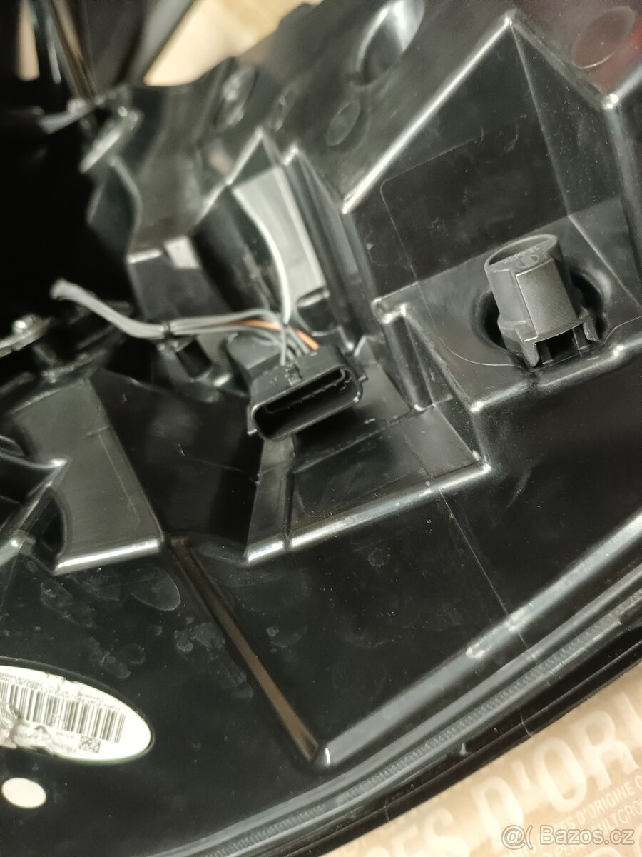 světlo LZ Renault Espace V - 3