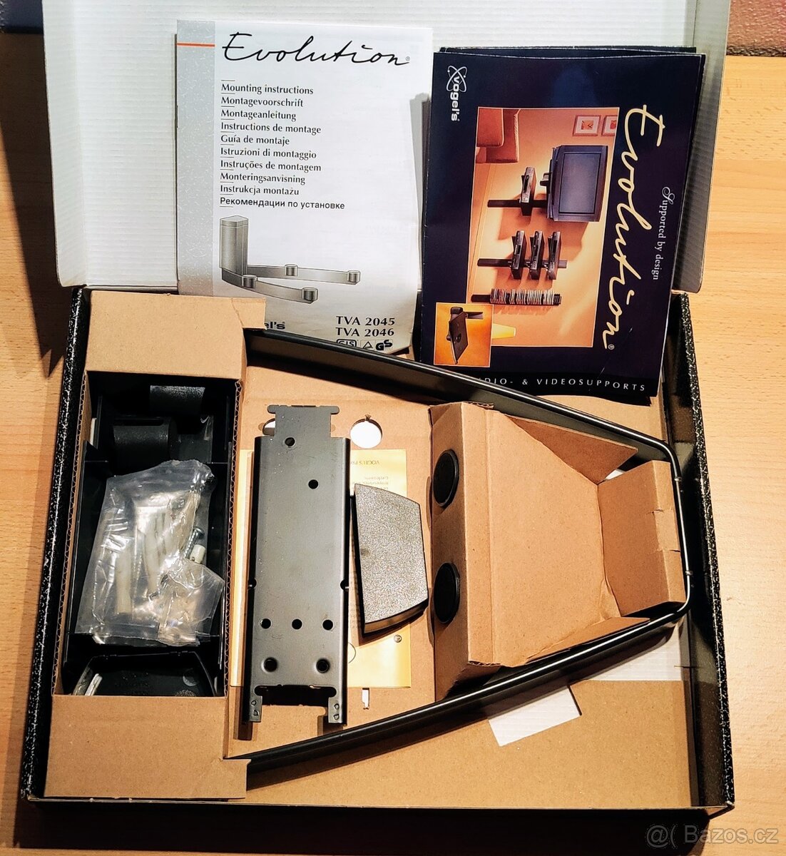 Prodám nástěnný držák na audio komponenty - 3