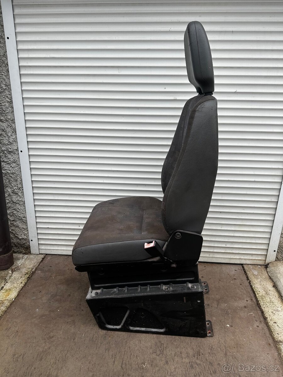 Sedadlo z Mercedes sprinter - 3
