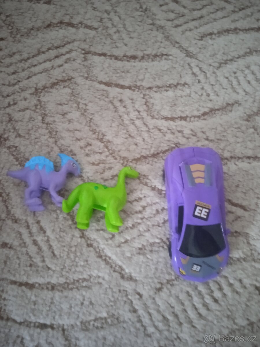 Koníci, pistole,auto - 3