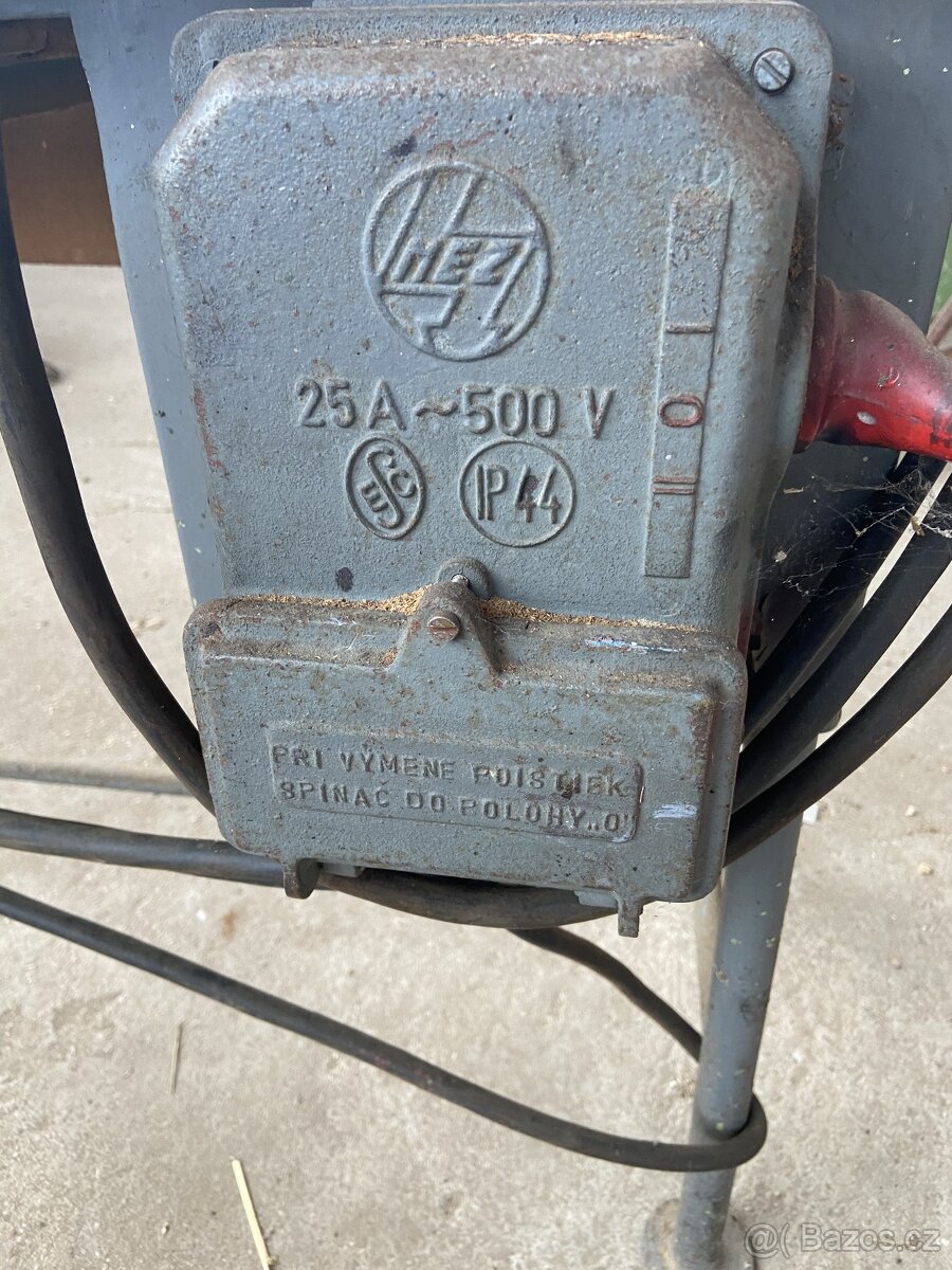 zkracovací pila - 3