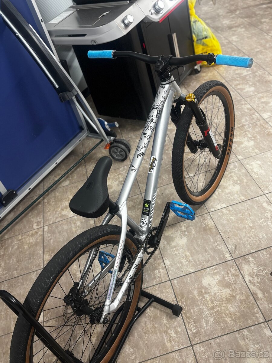 Canyon Dirt stitched 360 limited edition - 3