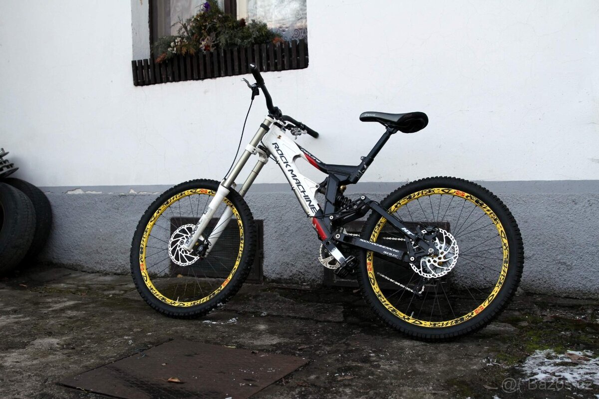 Rock Machine Cyclone DH - 3