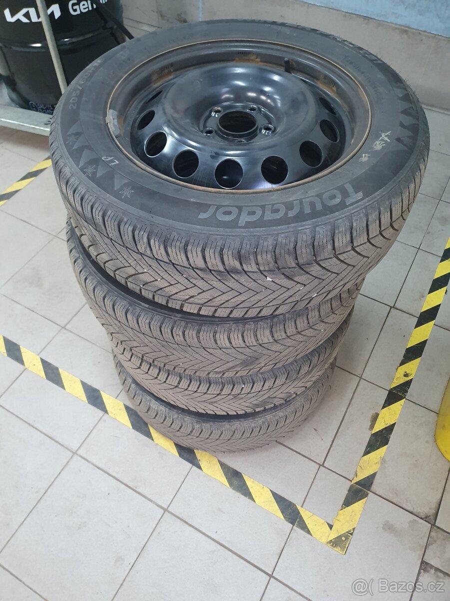 Zimní pneu 205/60/16 - 3