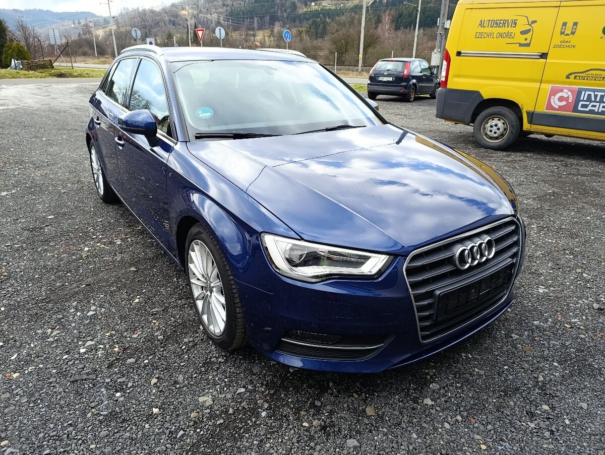 Audi A3 sportback 2.0tdi - 3