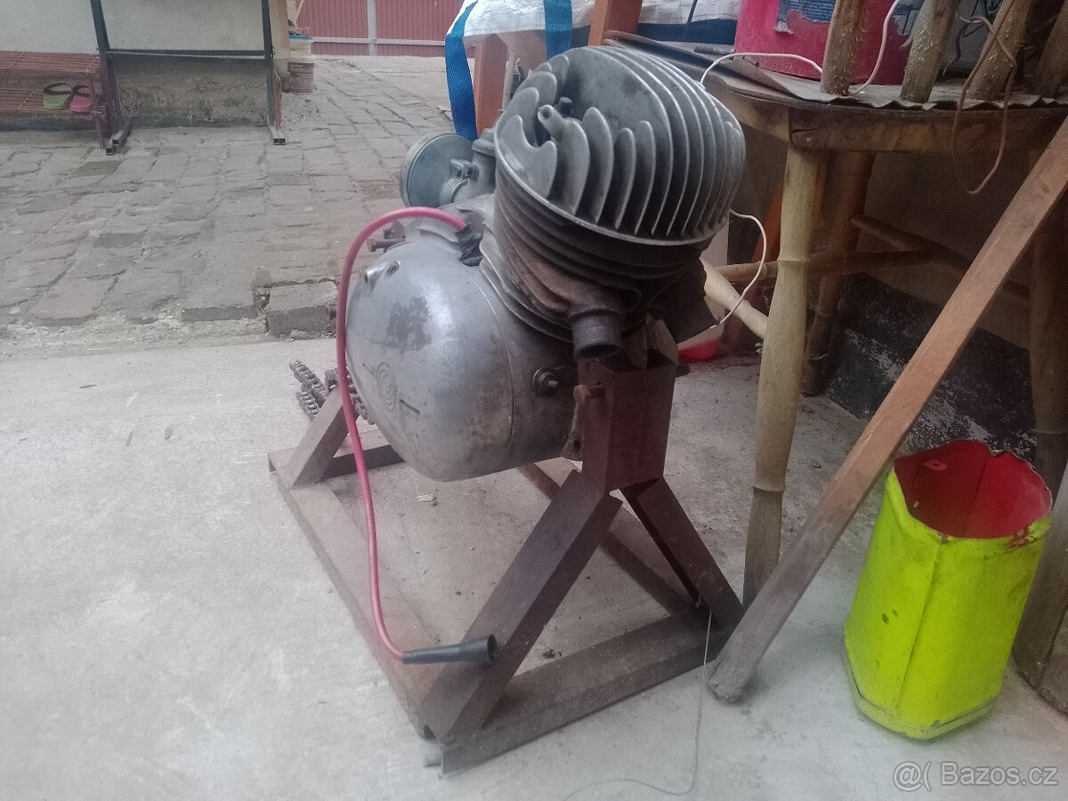 Motor Jawa 175-365 - 3