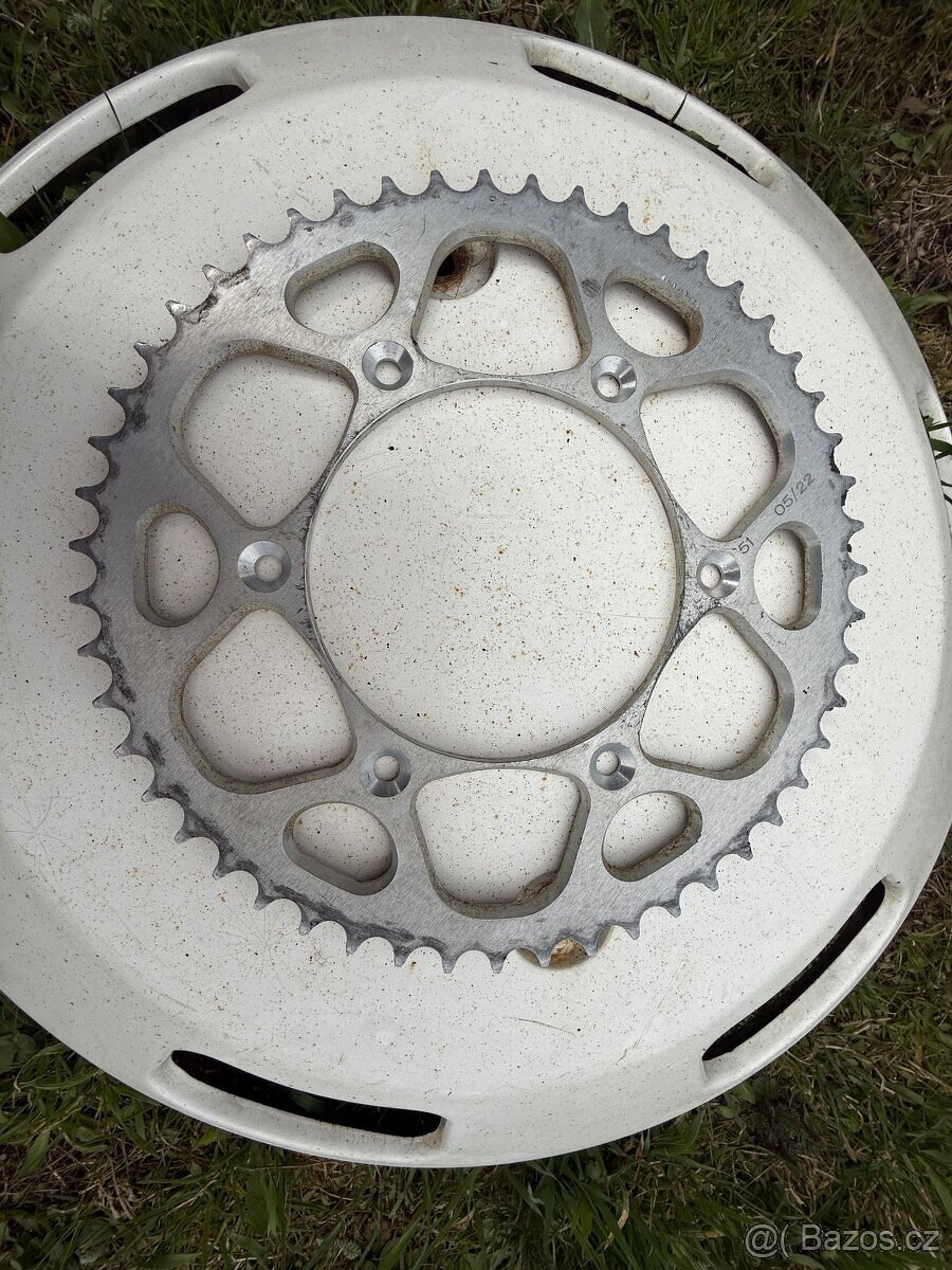 Ktm rozety - 3
