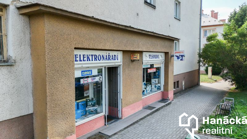 Prodej komerčního prostoru ve Šternberku - 3