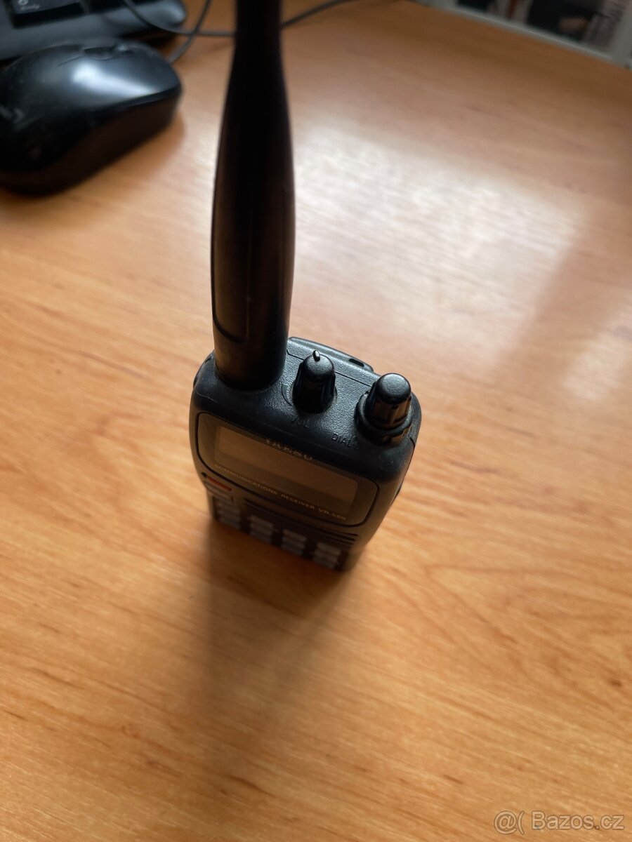 SKENER YAESU VR500 - 3