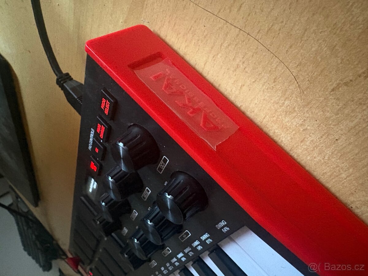 Prodám Akai MPK mini MIDI klávesy - 3