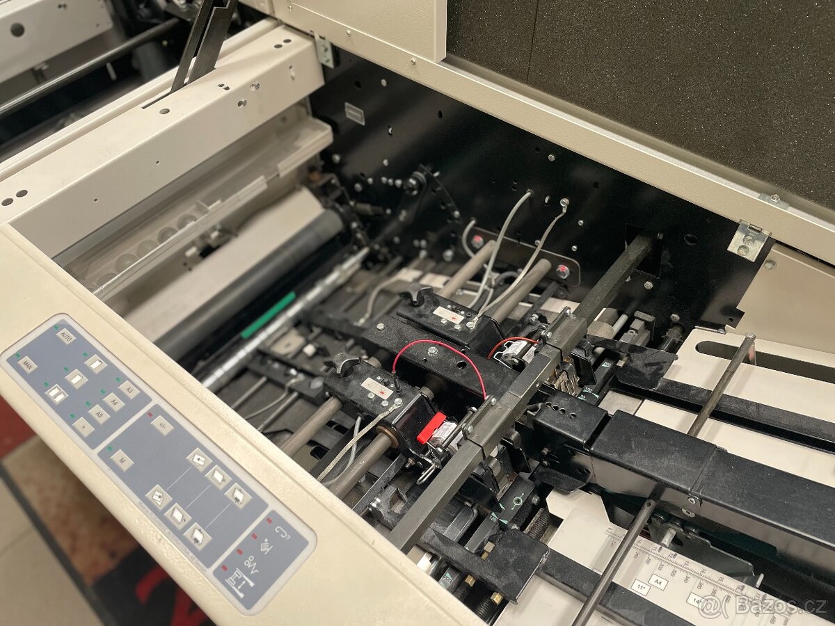 Plockmatic 102/103 Automatický systém pro výrobu brožur - 3