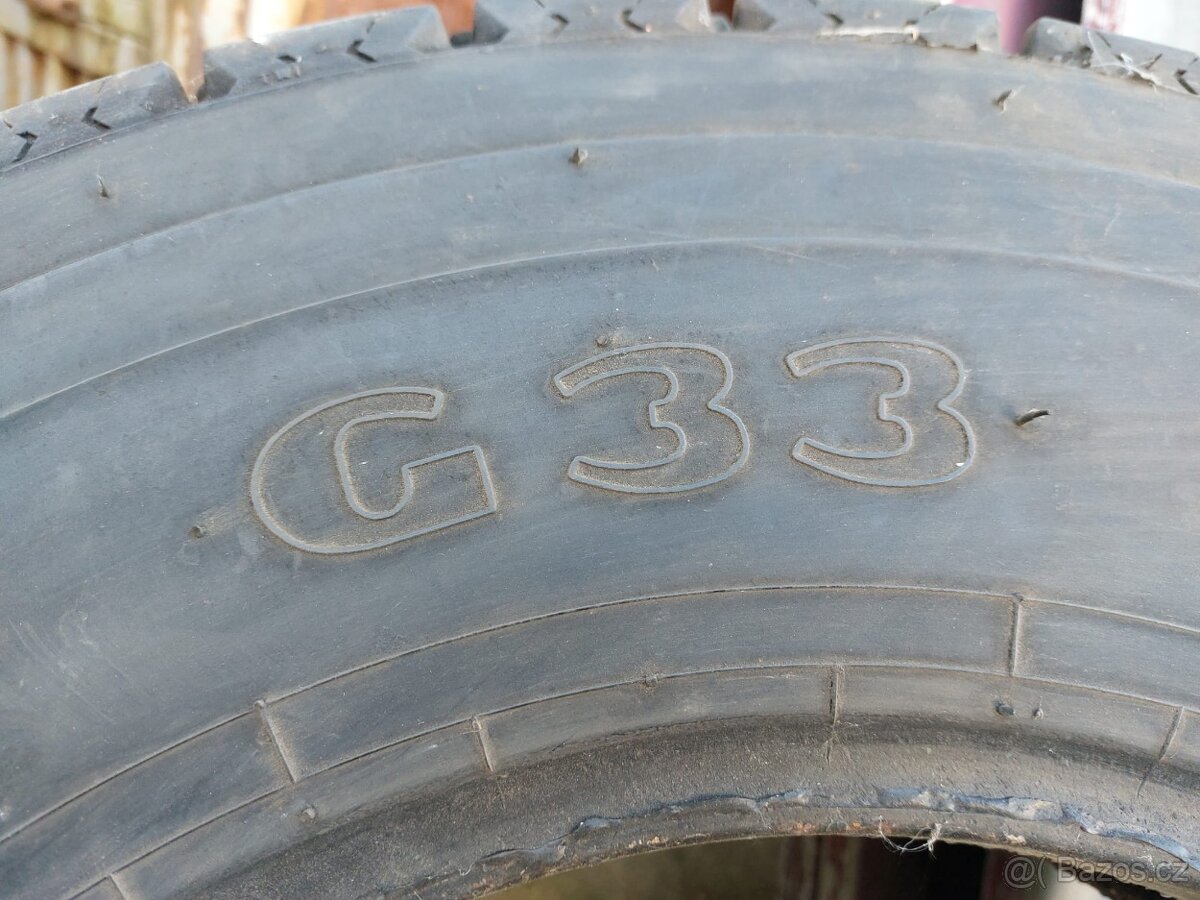Good Year G33 7R16 - 3