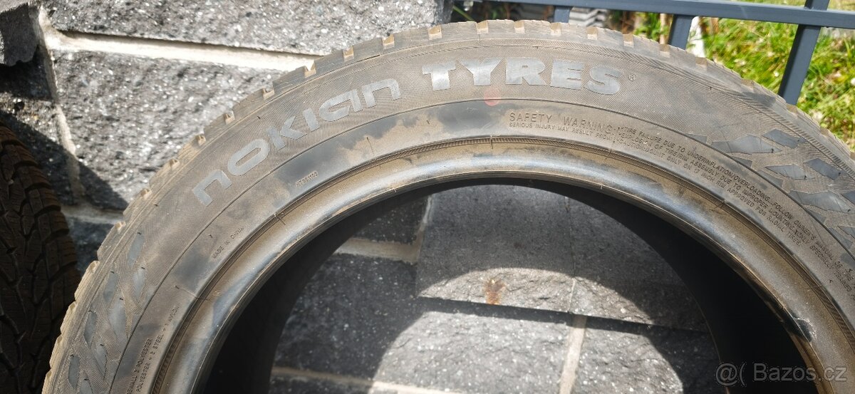 Zimní pneu Nokian 215/55/17 - 3