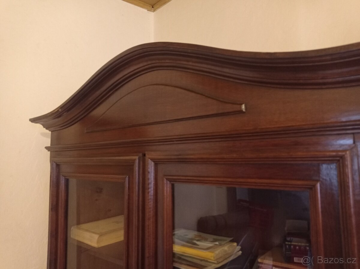 Skříň - Vitrýna - 3