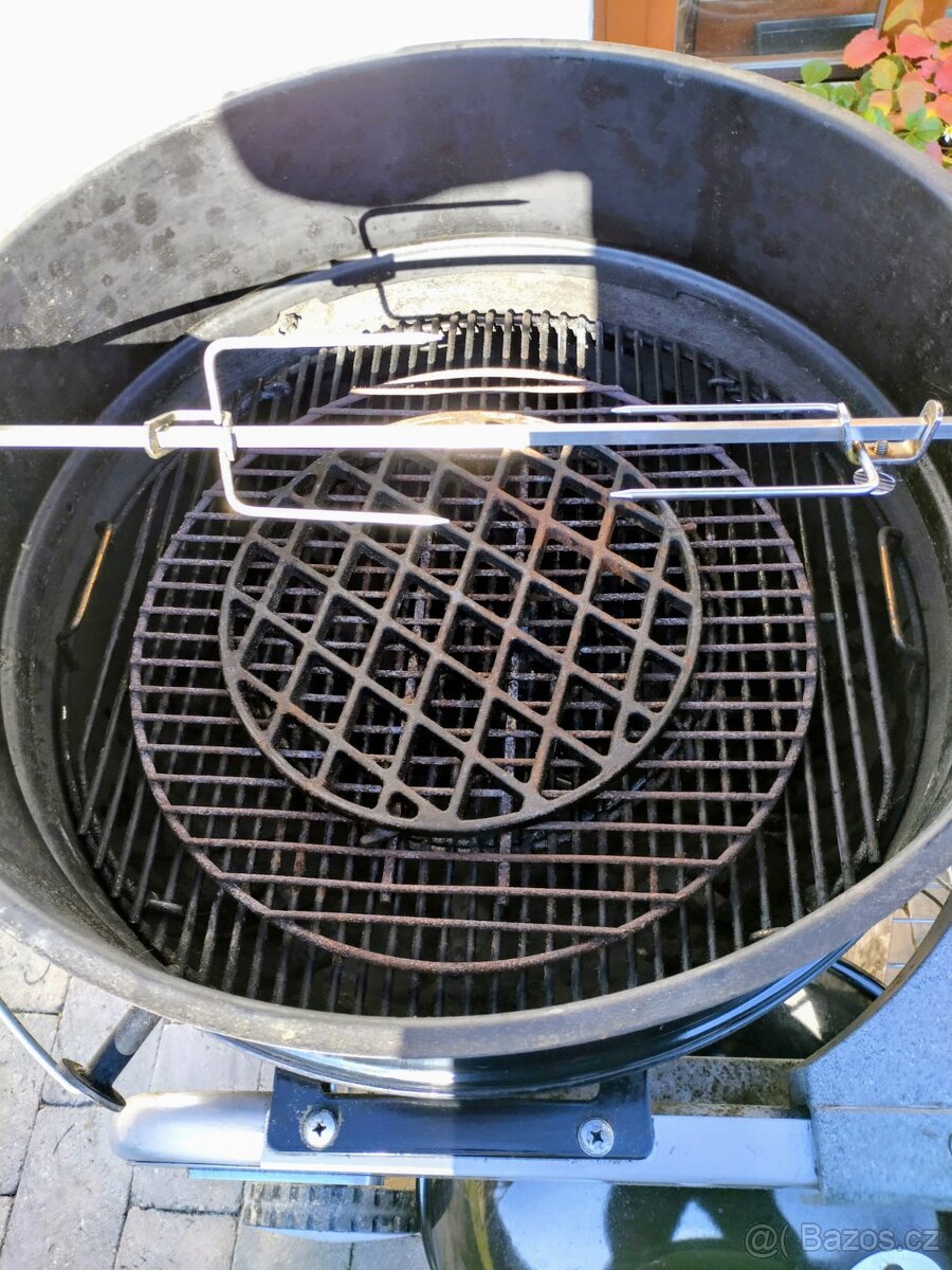 Gril Weber Performance na dřevěné uhlí - 3