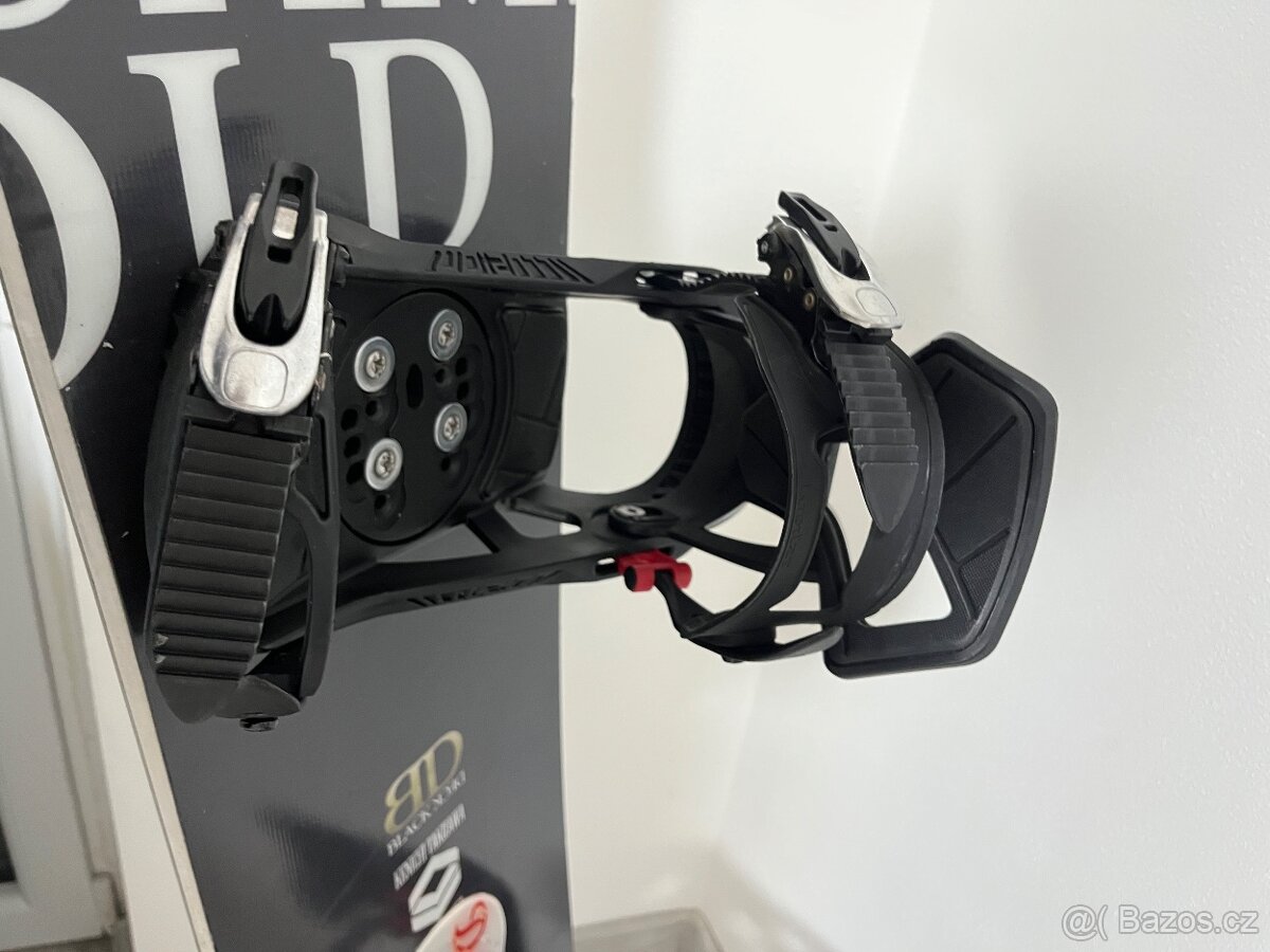 Prodám odlehčený snowboard FTWO 138cm s moderním vázáním. - 3