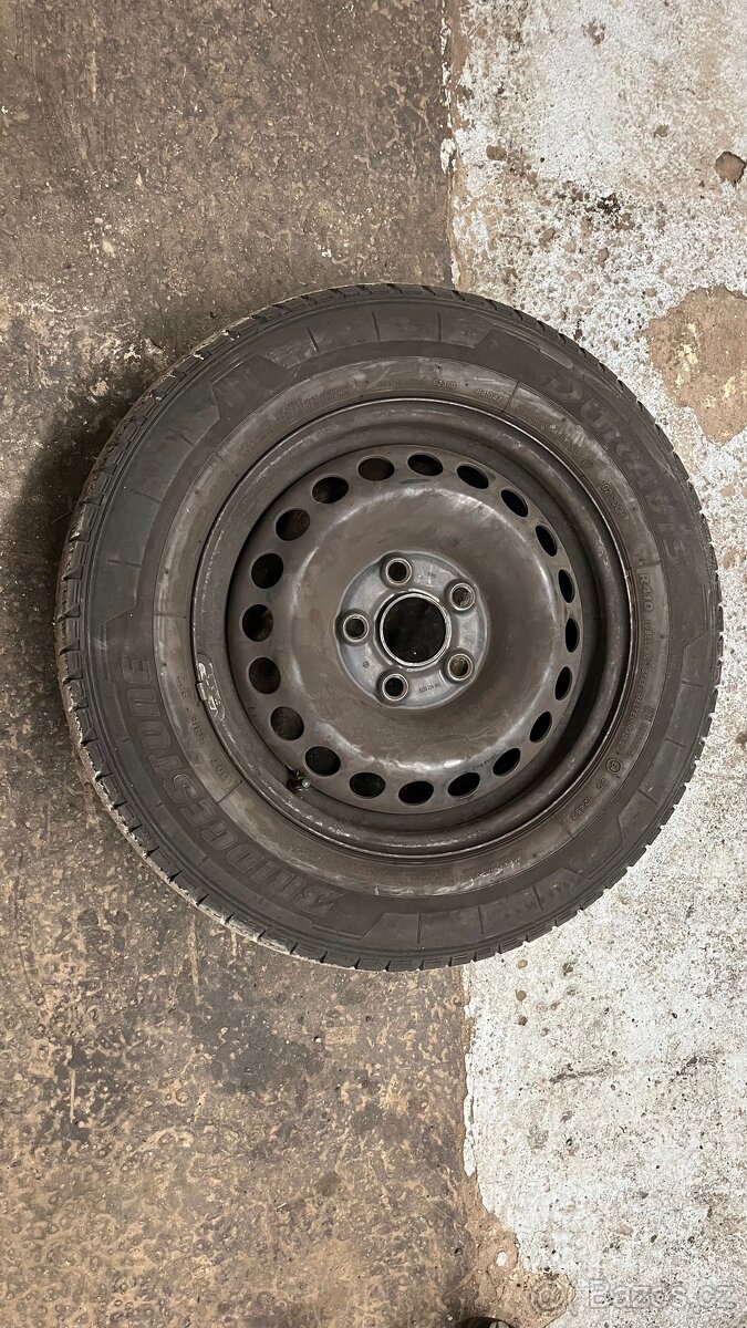 Držák rezervního kola 16" i 17" Multivan, Caravelle - 3