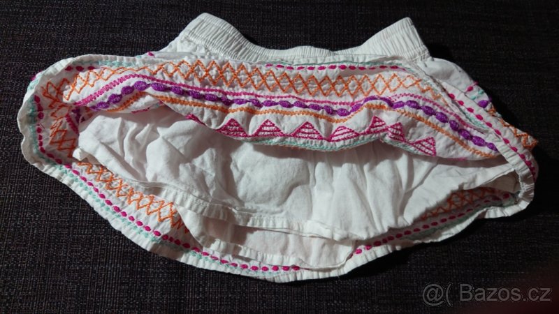 Krásná sukýnka Gap 12-18M - 3