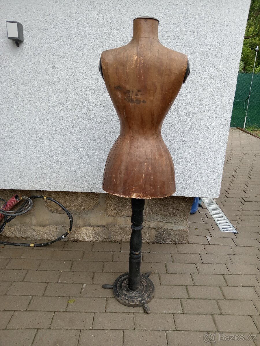 Krejčovska figuryna - 3