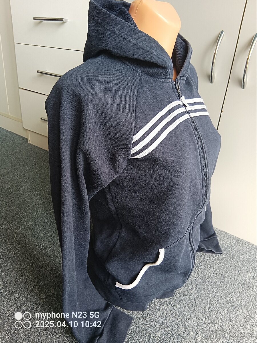 Mikina zn."ADIDAS" vel."S-M" - 3