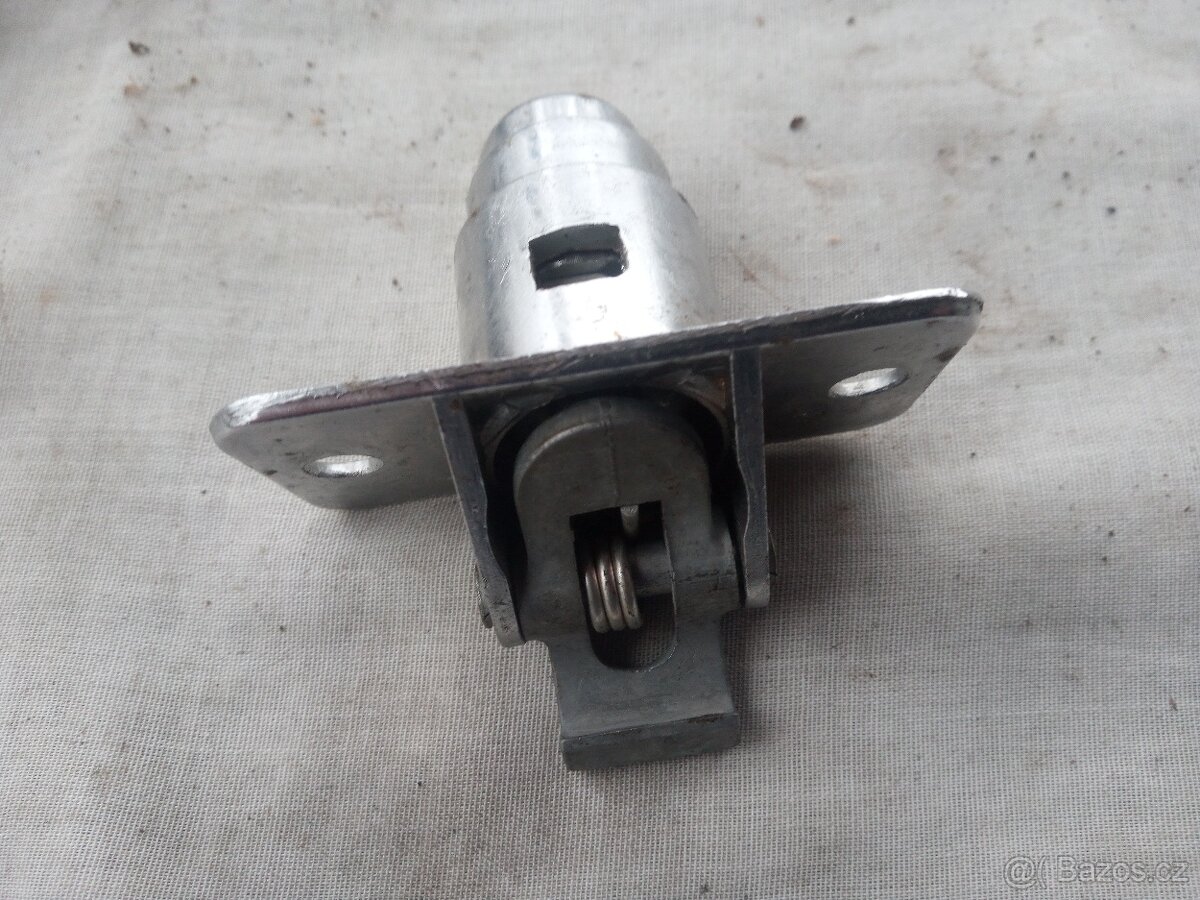 volha 21? 24 zuk? uaz? - 3