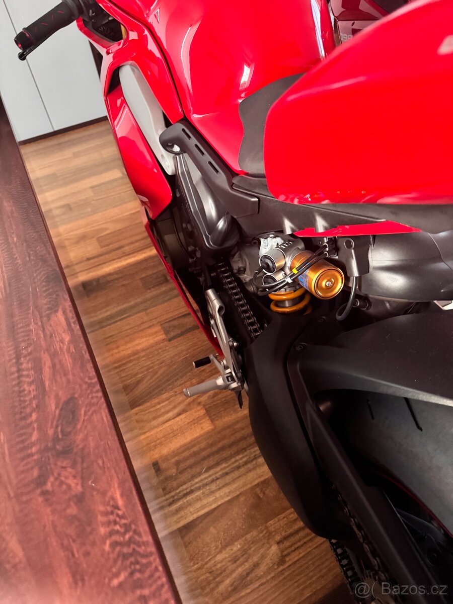 Motorka Ducati PANIGALE V4S - 3