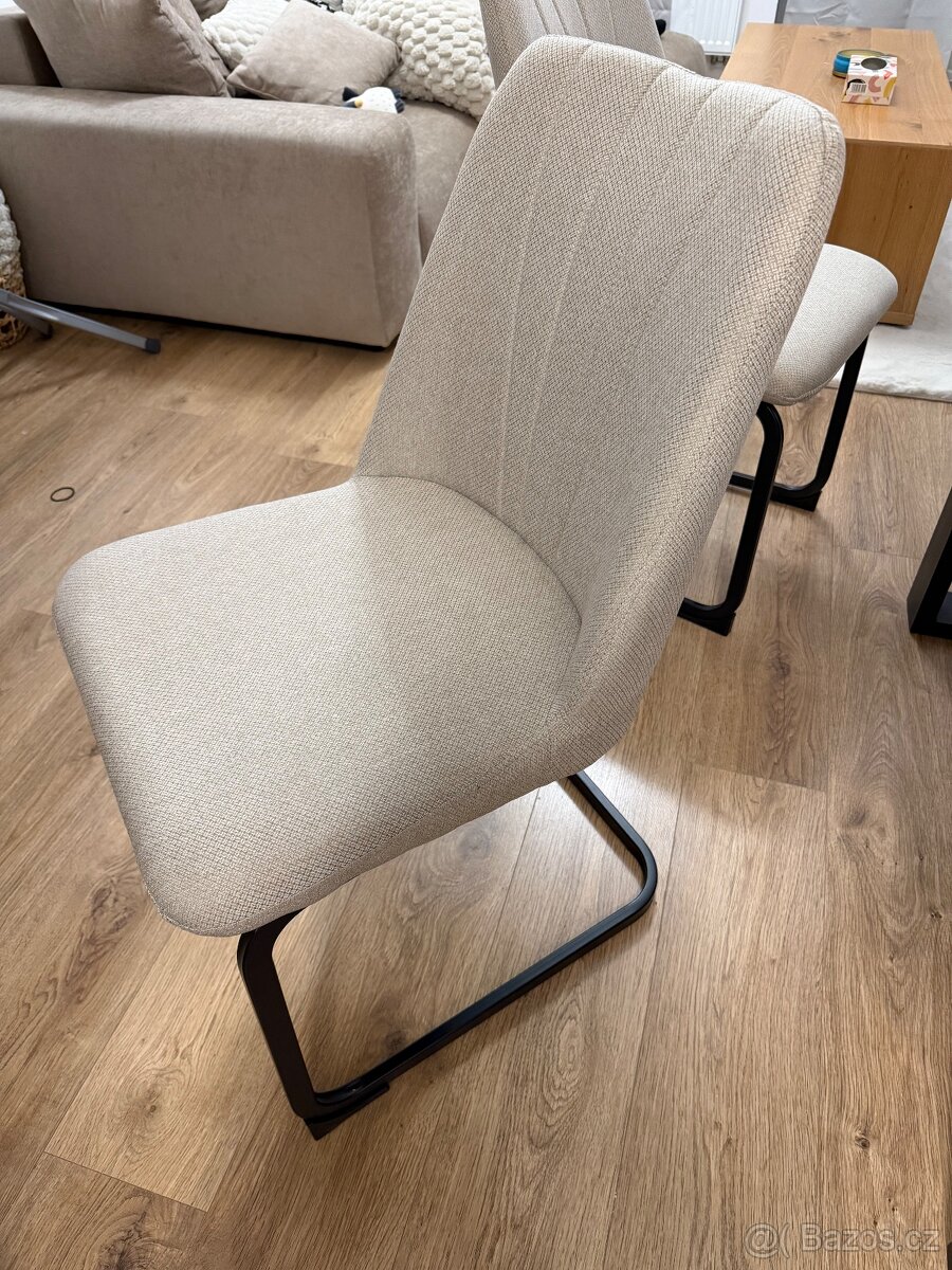 Čalouněné jídelní židle - 3