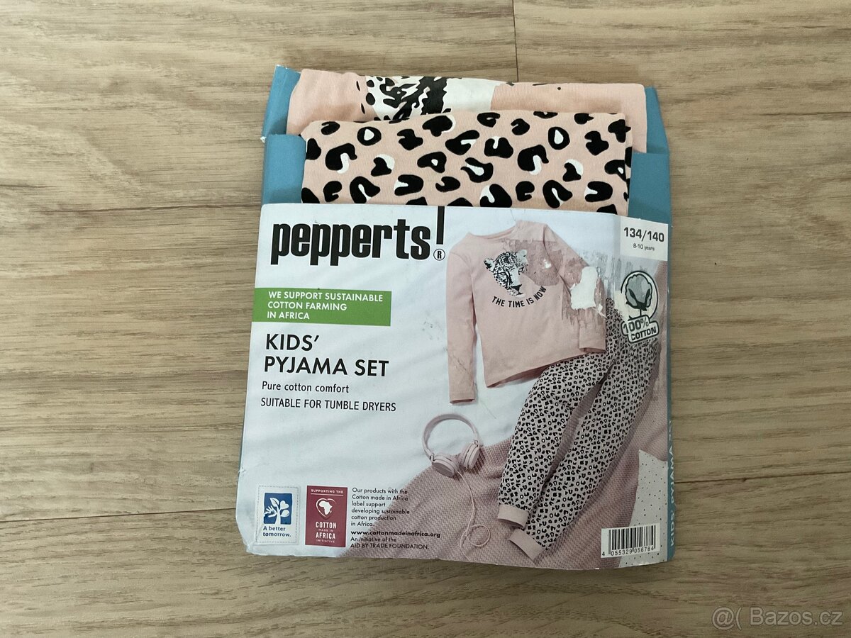 Dívčí 134/140 - 3