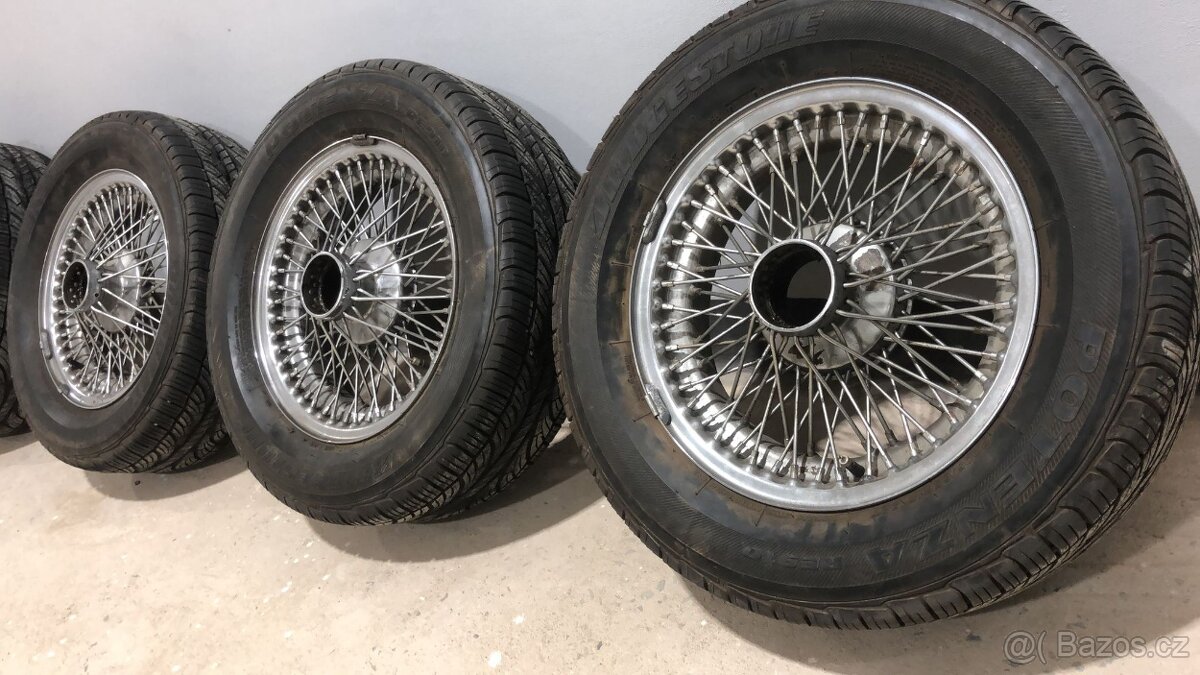 Jaguar E-Type drátěná kola 15" - 3