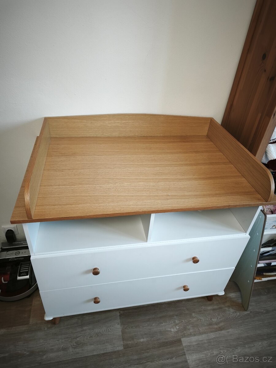 Přebalovací komoda (bílá/dřevo) - 3