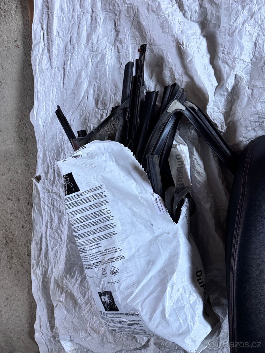 Dodge charger 3.5 v6 - 3