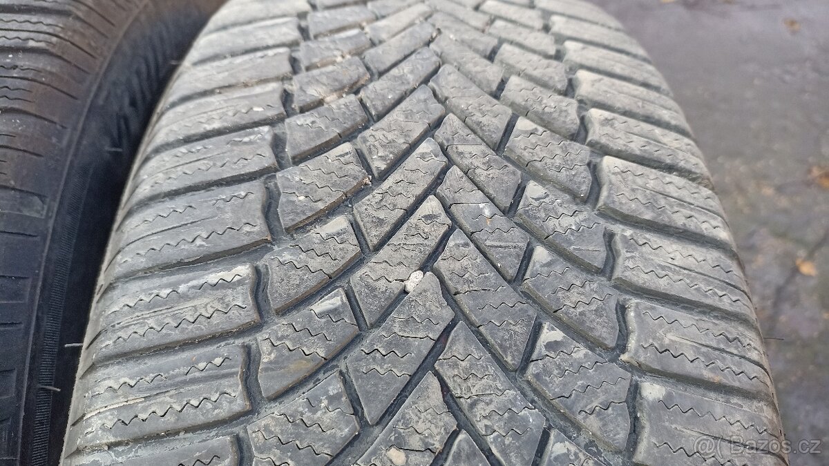 215 55 17 Bridgestone blizzak LM 005 3 kusy - 3