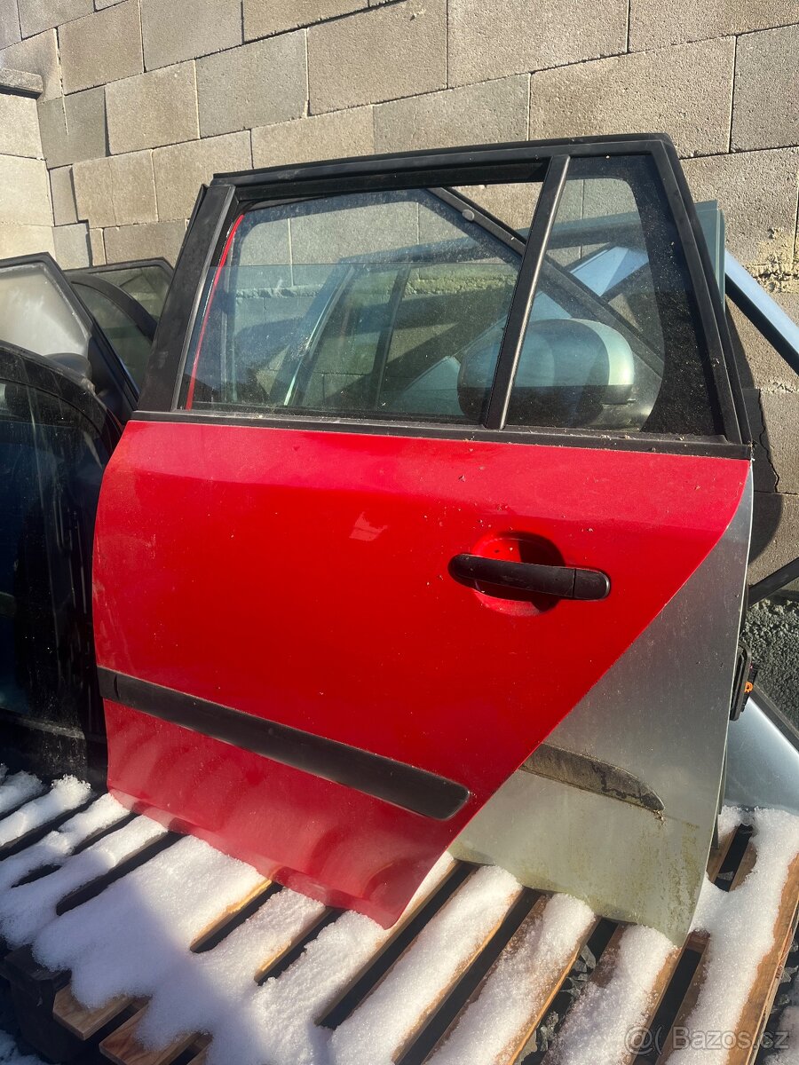 Škoda Fabia 2 II Combi dveře levé 8151 - 3