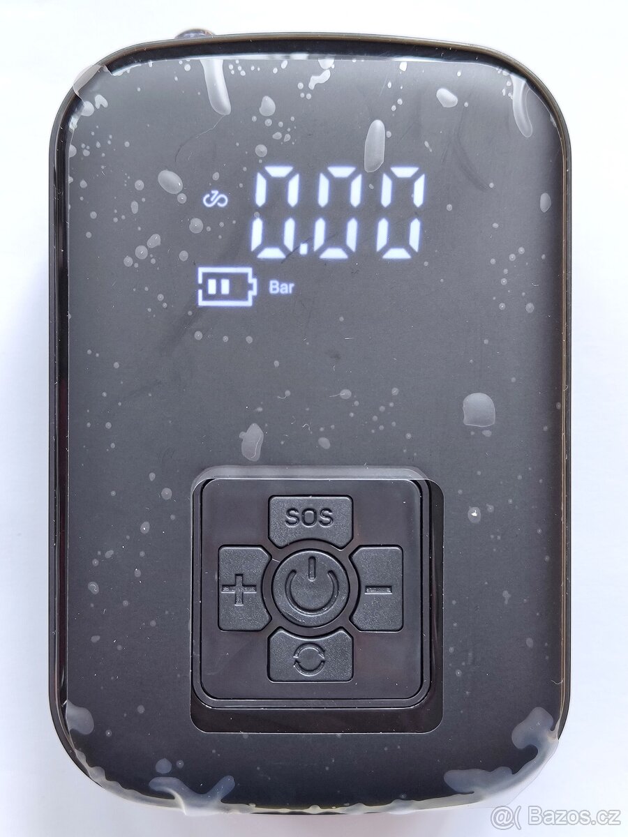 Aku kompresor + příslušenství Tlak vzduchu: 3~150psi / 10ba - 3