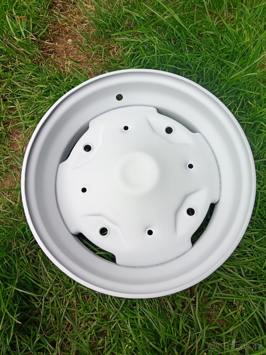 Disky Fiat 126p maluch, polský karavan n126 - 3