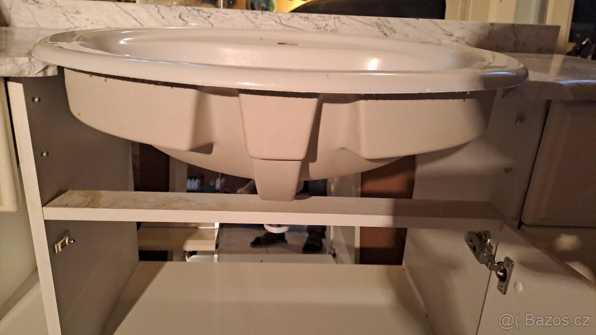 Prodám zrcadlovou stěnu - 3