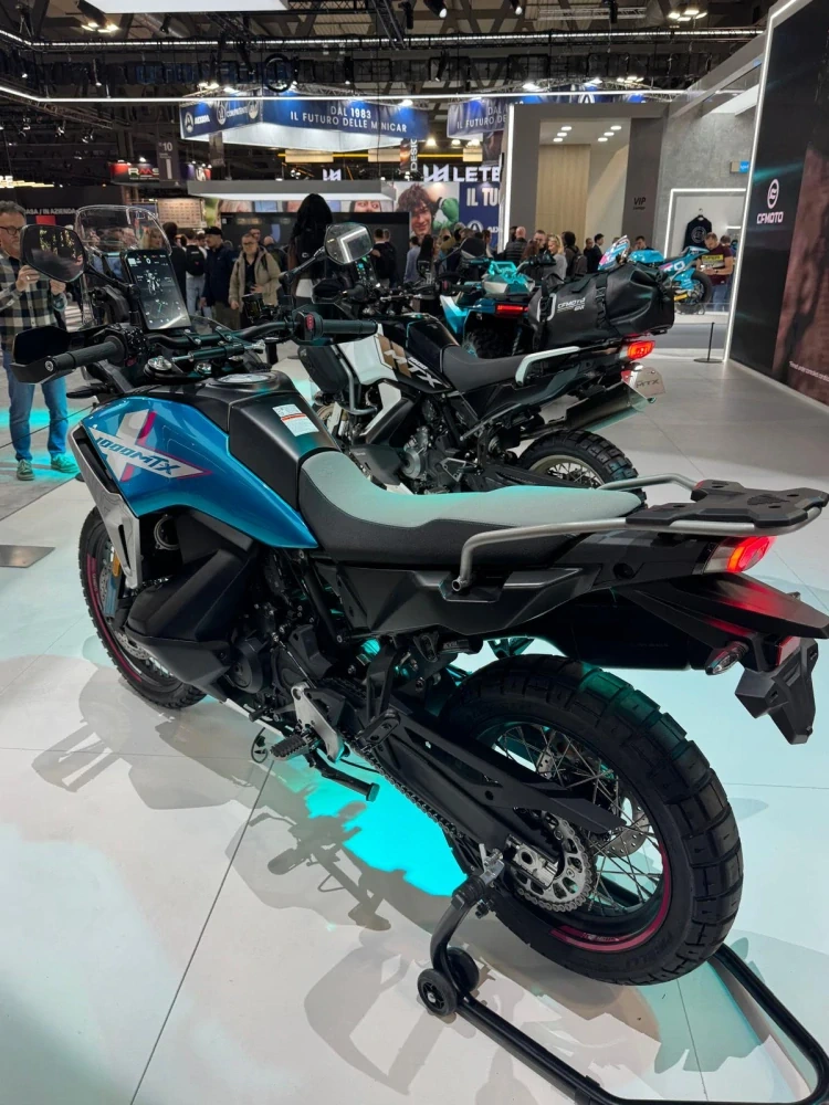 CFMOTO 1000MT-X + ZDARMA SPORTOVNÍ SÁNÍ A VZDUCHOVÝ FILTR - 3