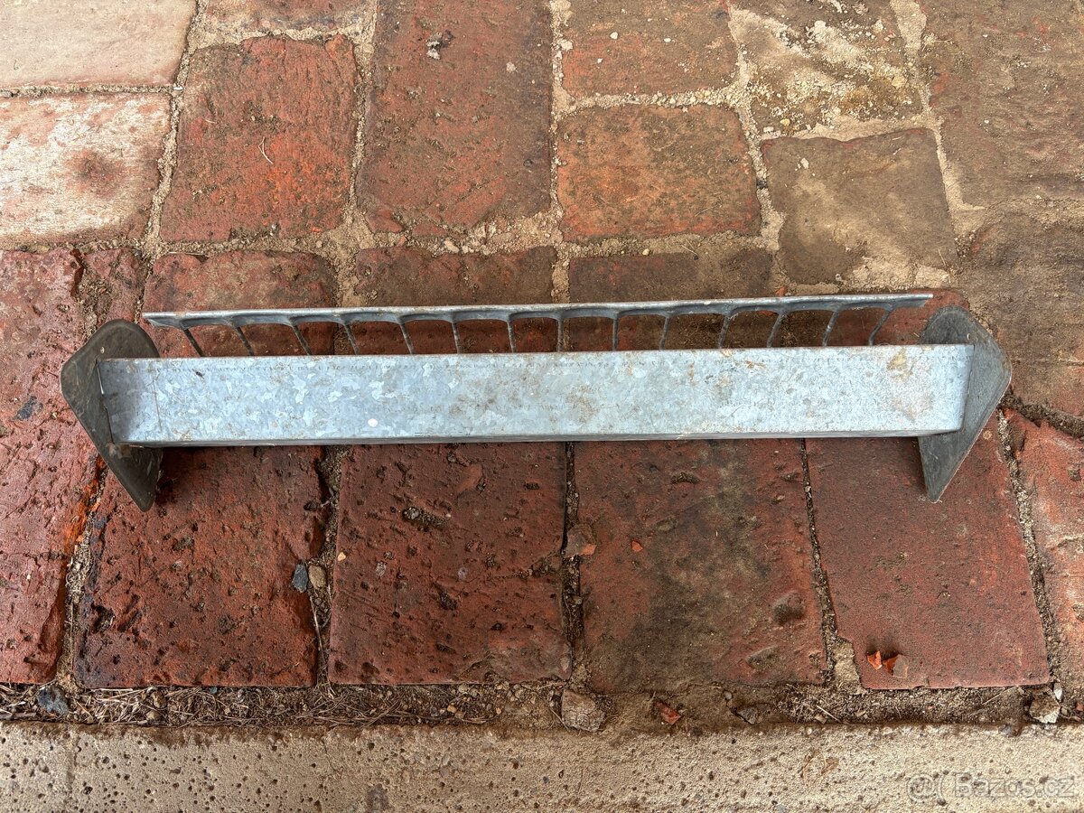 Korýtko / krmítko pro drůbež - 3