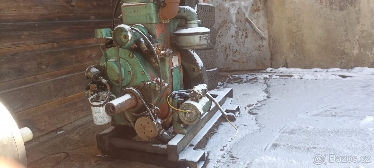 Motor stabilní Slavia 1 válec ,1S100k - 3