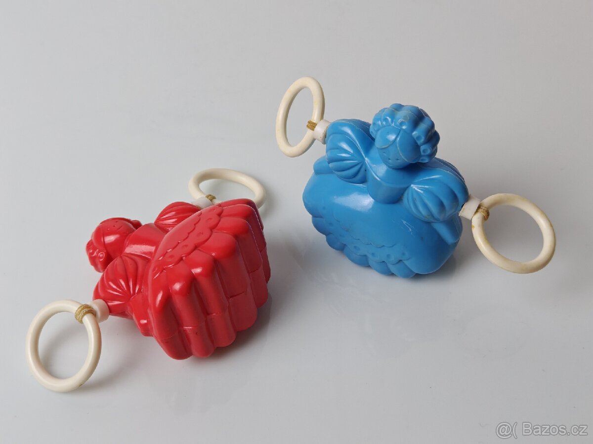 Retro chrastítka - 3