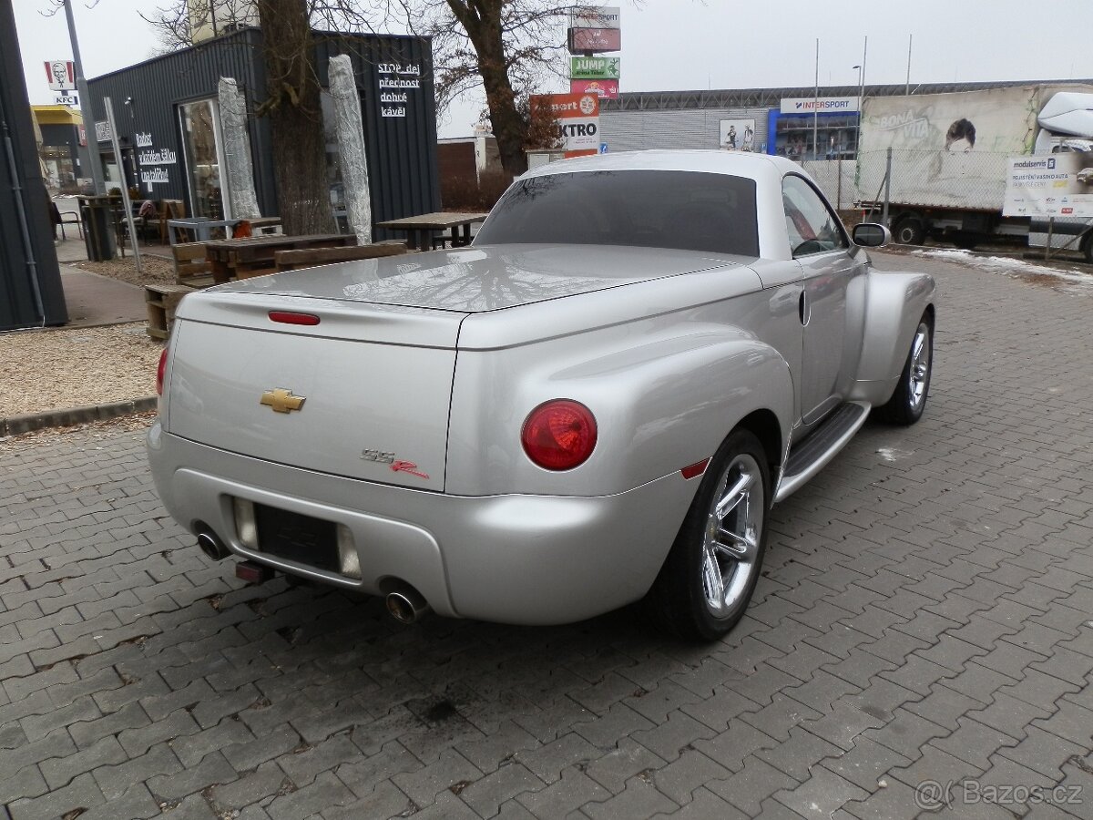 Chevrolet SSR 5,3 V8 - 3