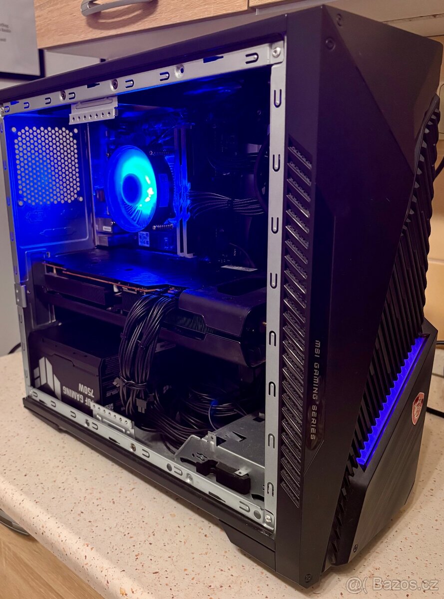 Intel i5-13400F, grafická karta 5070 - 3