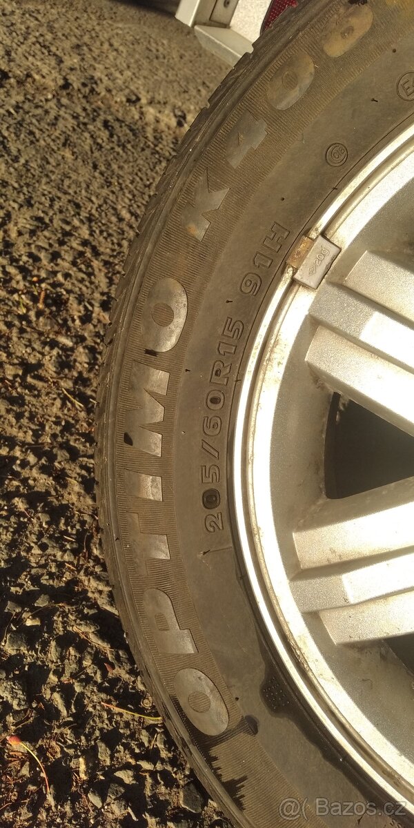 Pneumatika s alu diskem 15x6JJ 45 rozteč 4x114,3 - 3