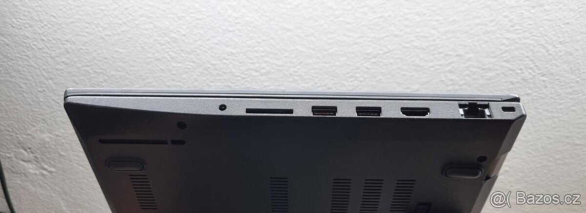 Lenovo Thinkpad T570 - 3