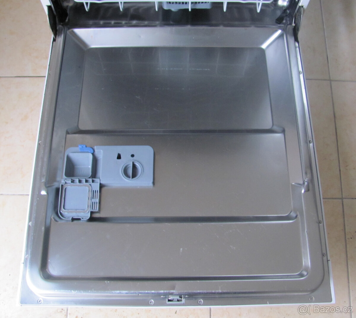 MYČKA NÁDOBÍ ECG 12SAD - 60cm - A++ - 3