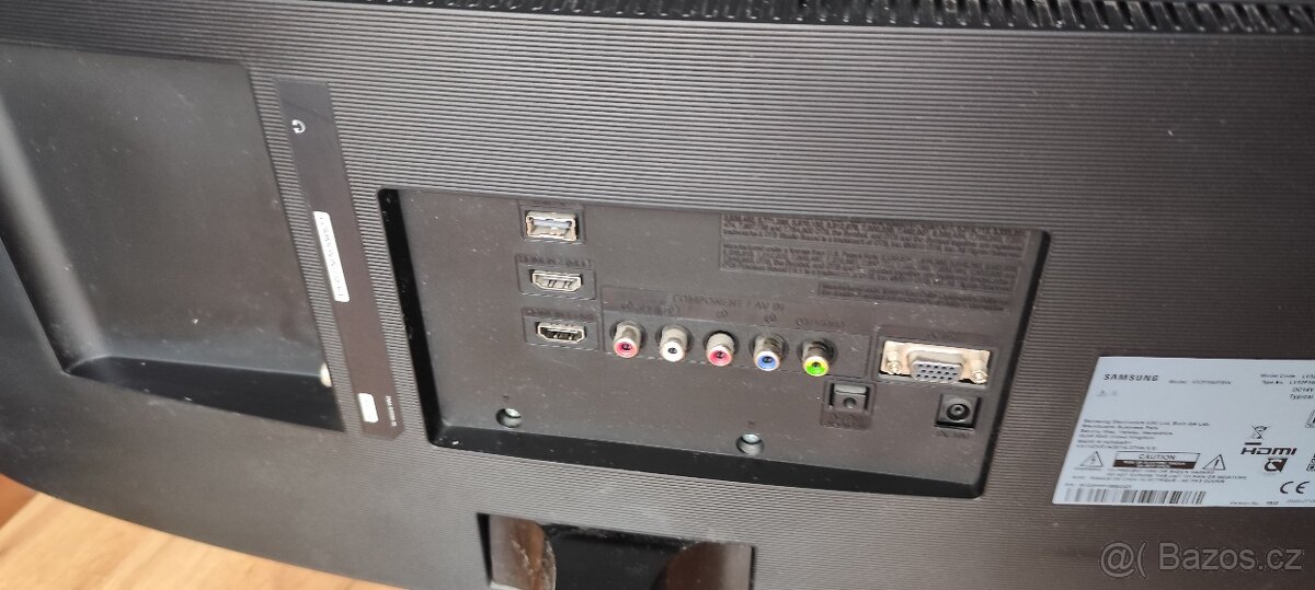 Monitor Samsung zakřivený 32" - 3